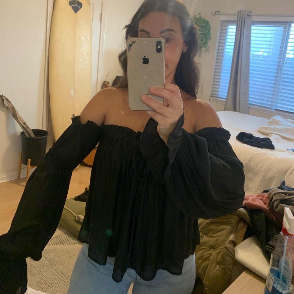 Black off shoulder long sleeve top